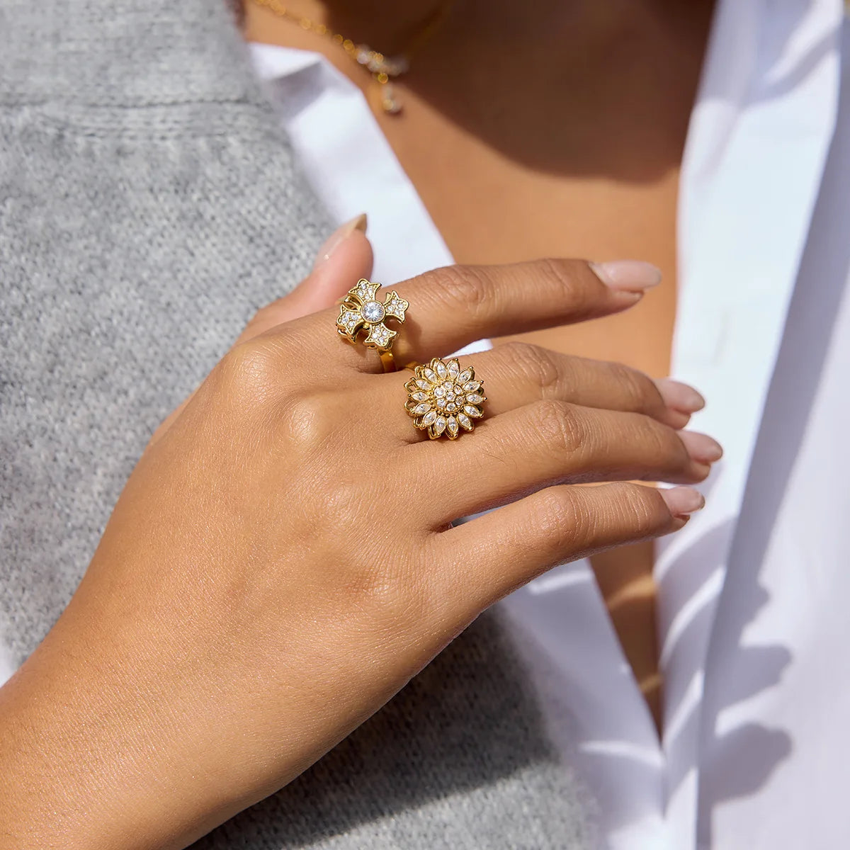 不锈钢旋转戒指轻奢高端天然石PVD镀金开合式欧美跨境